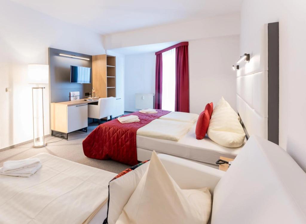 hotel image 9
