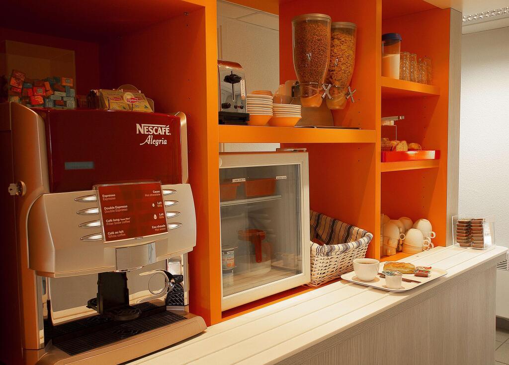 hotel image 12