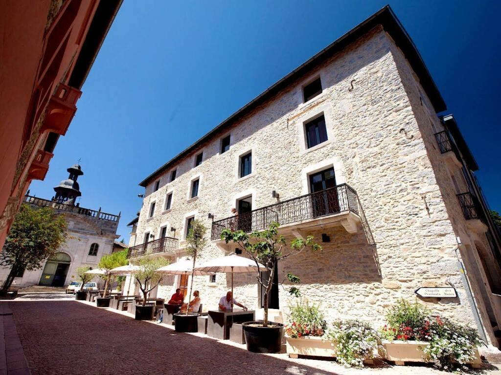 hotel image 7