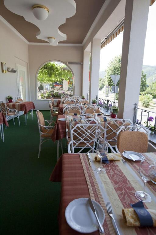 hotel image 11