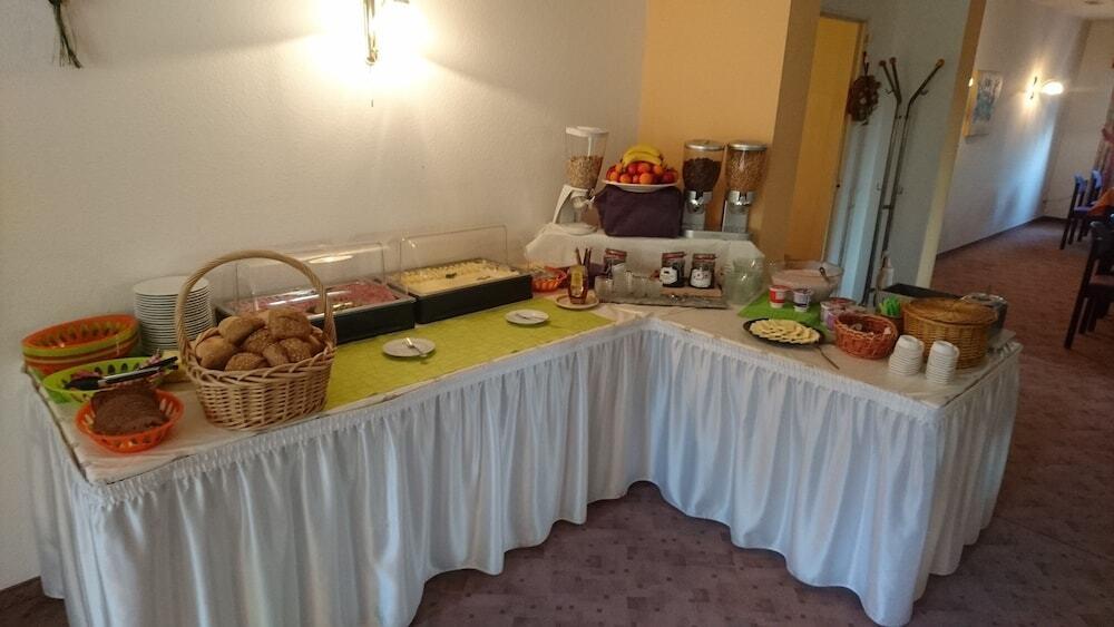 hotel image 16