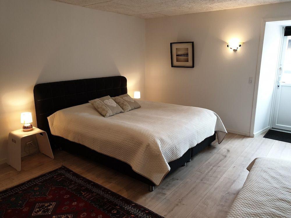 hotel image 16