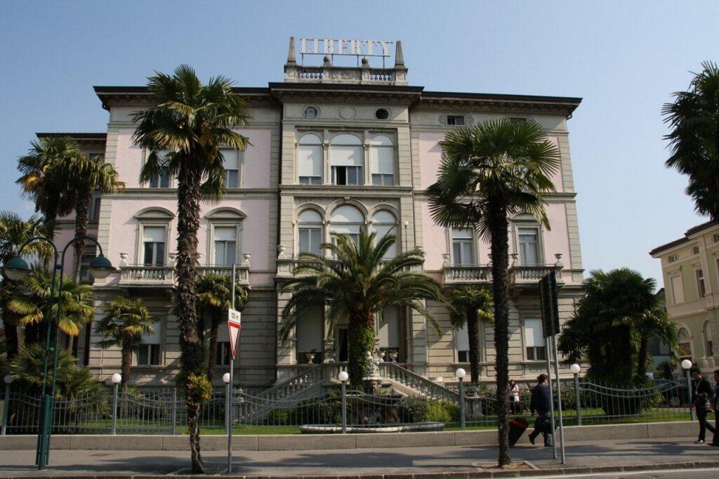 hotel