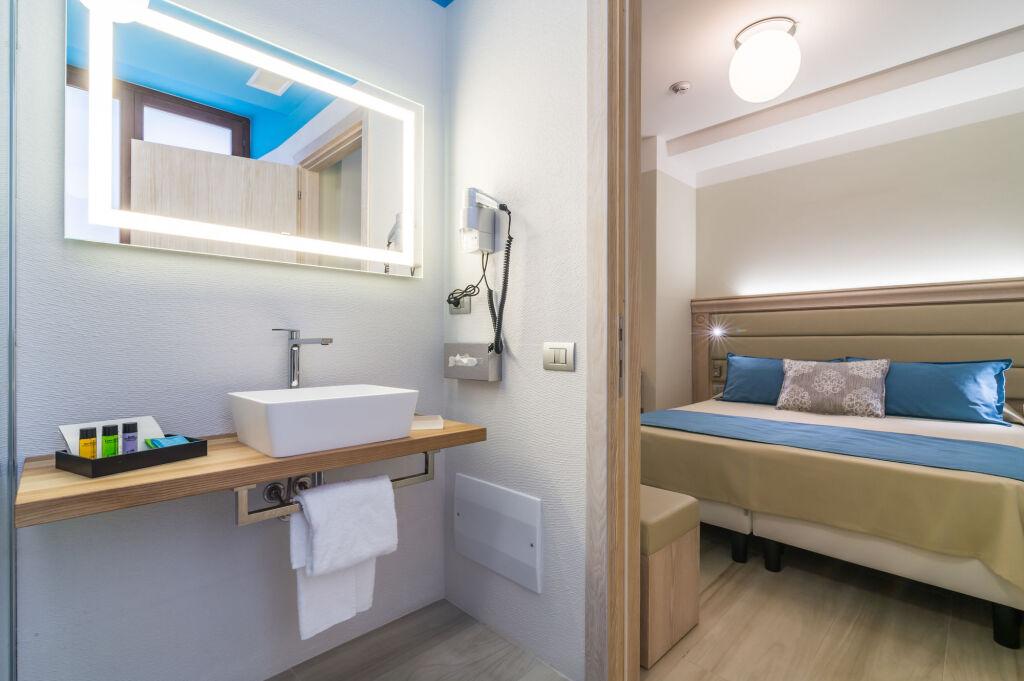 hotel image 13