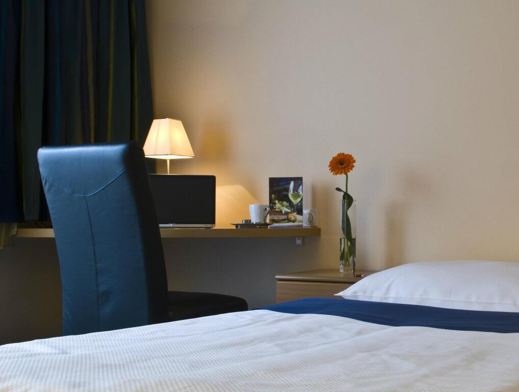 hotel image 11