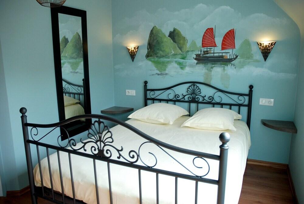 hotel image 13