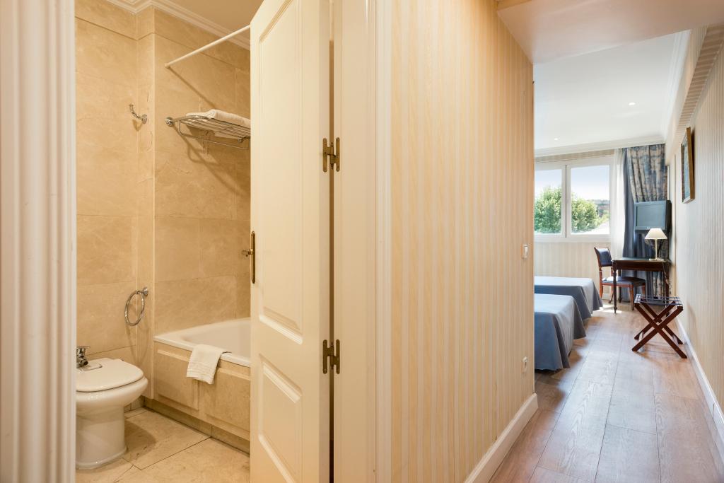 hotel image 16