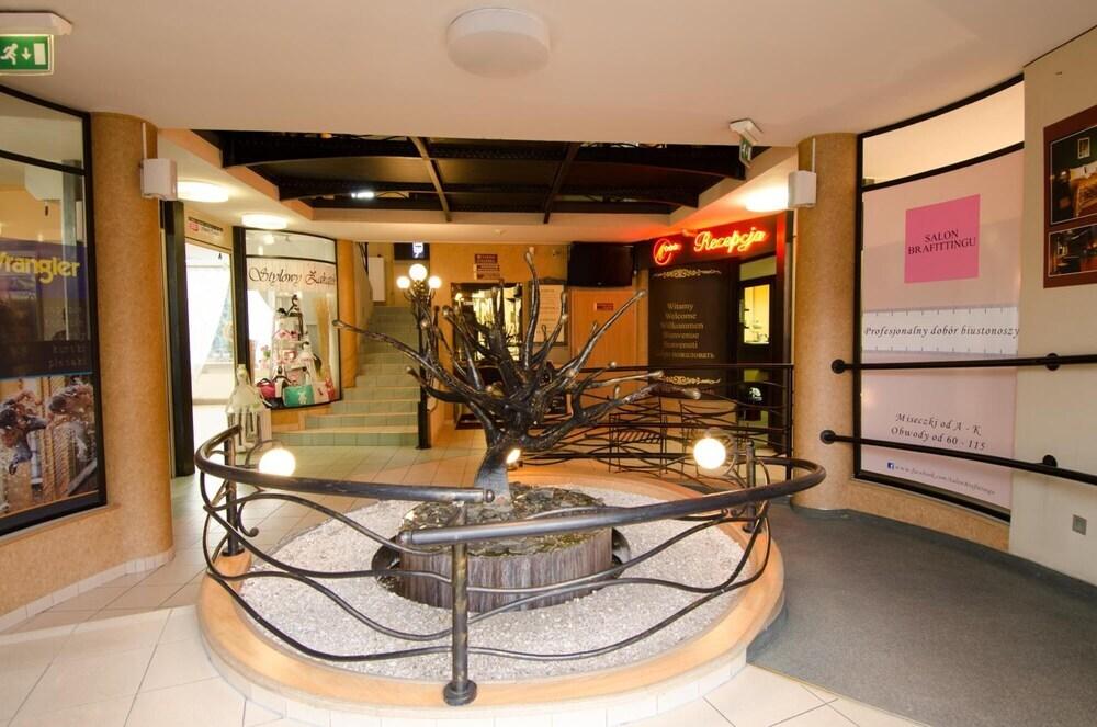 hotel image 8