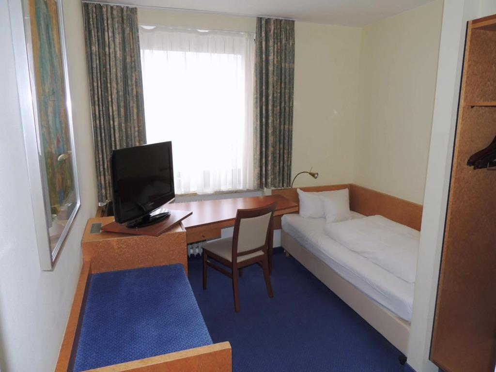 hotel image 13