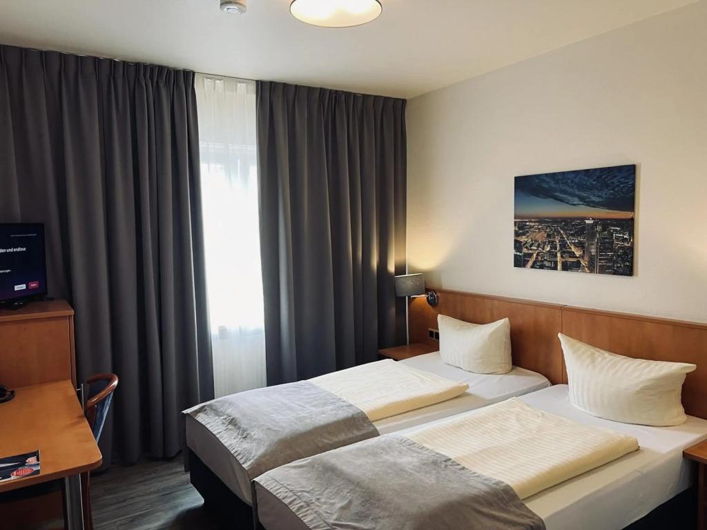 hotel image 8