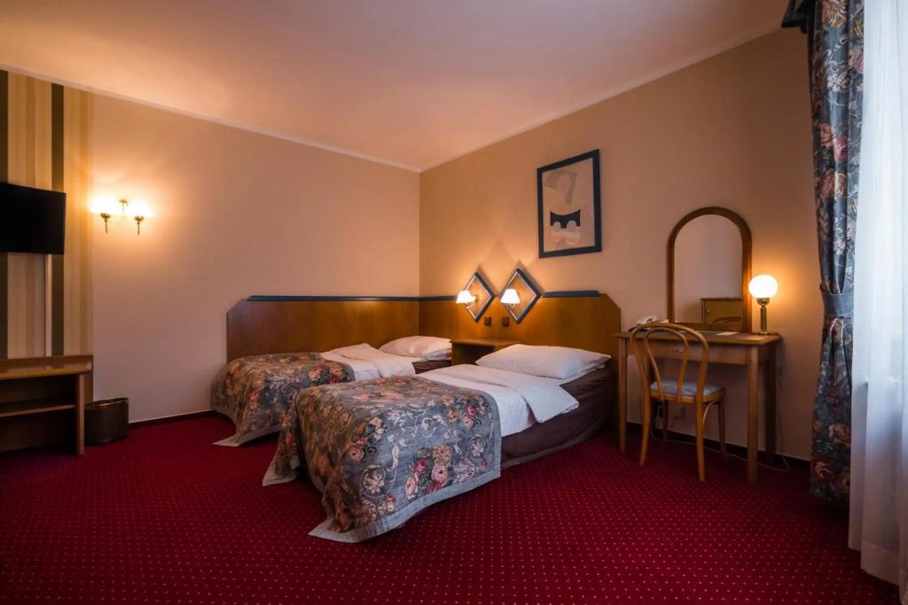 hotel image 8