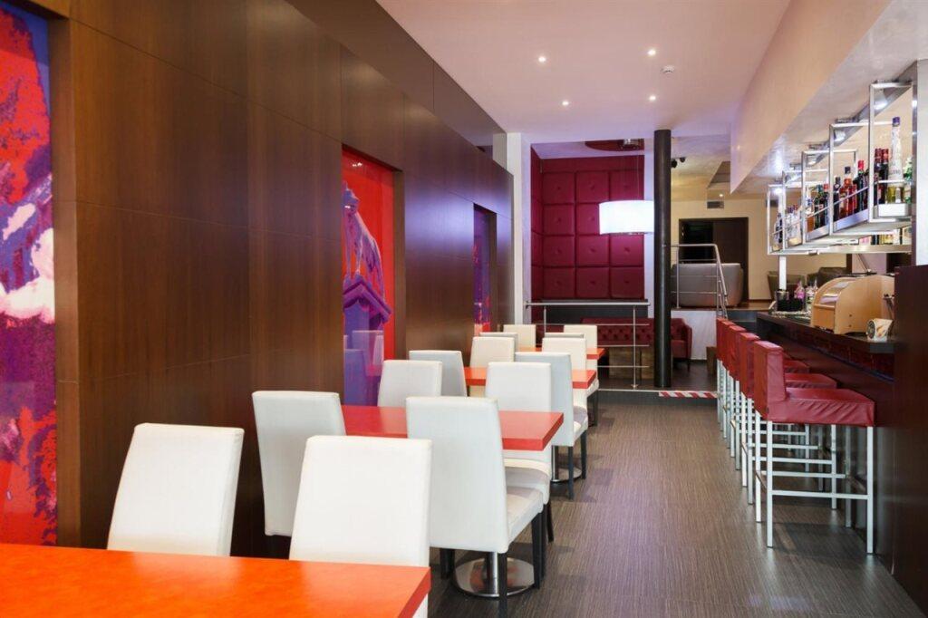 hotel image 9