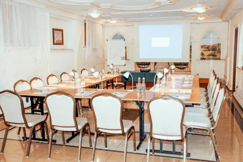 hotel image 13