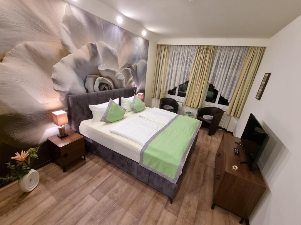 hotel image 10