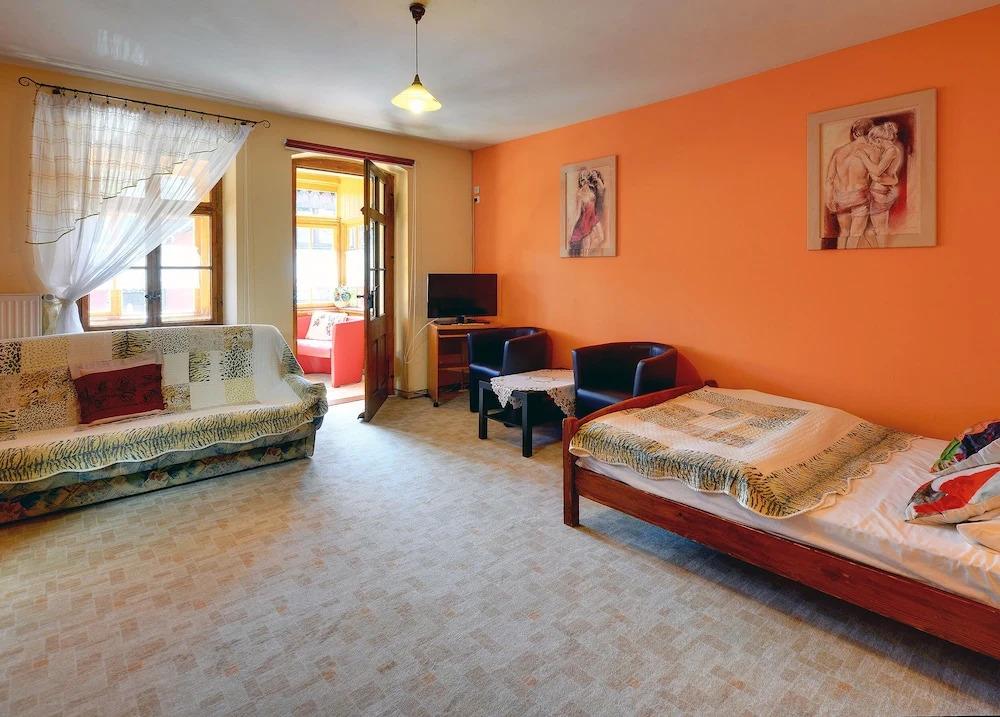 hotel image 10