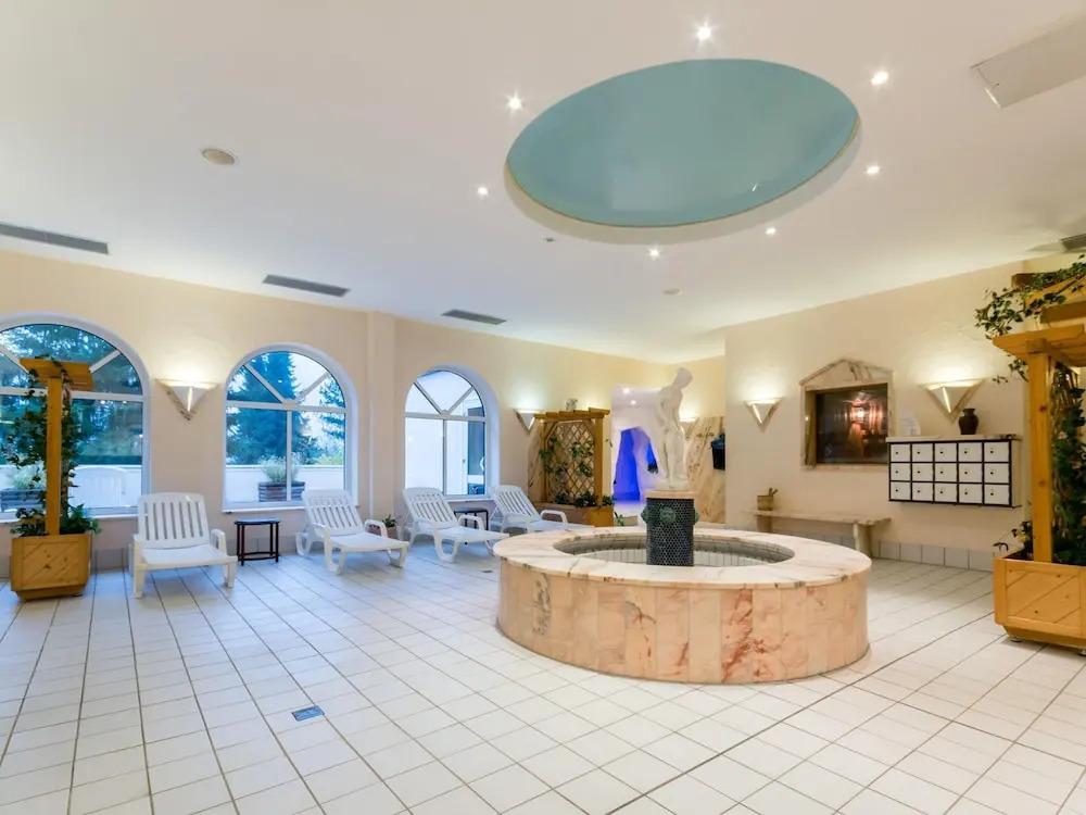 hotel image 12