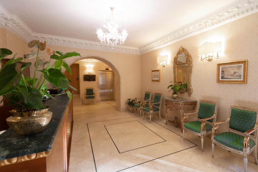 hotel image 13