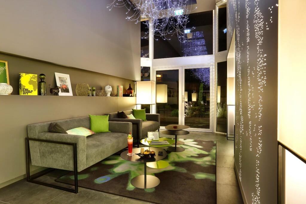 hotel image 12