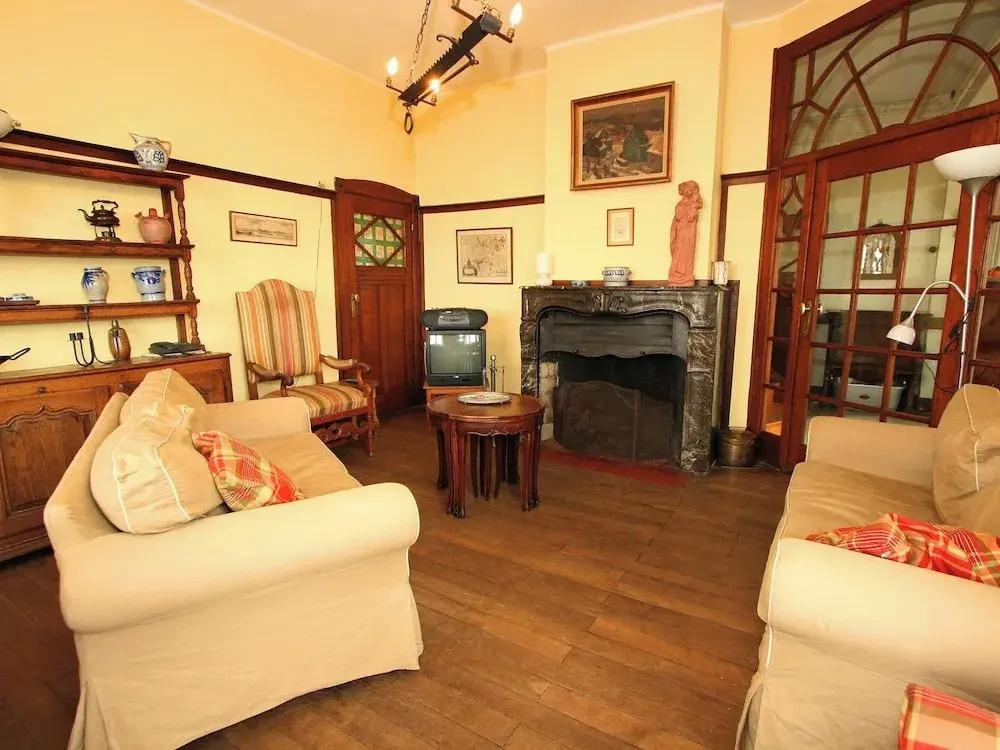 hotel image 12