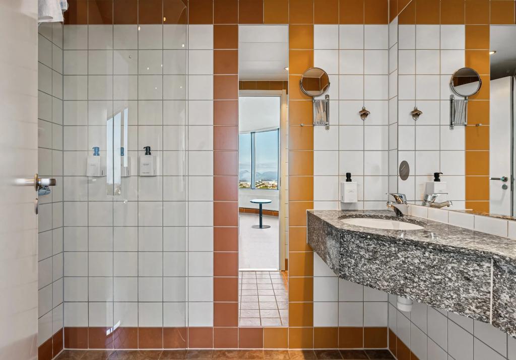 hotel image 38