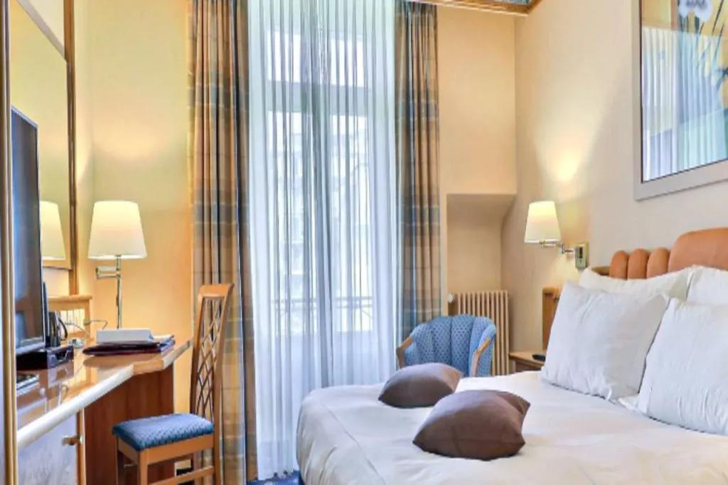 hotel image 18
