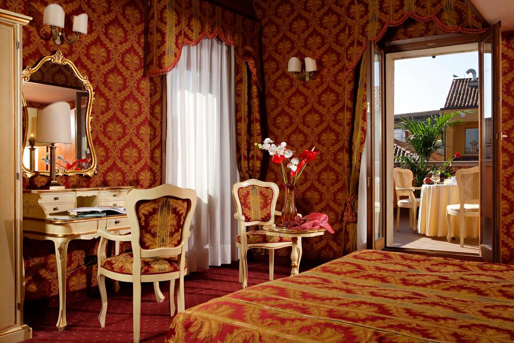 hotel image 13