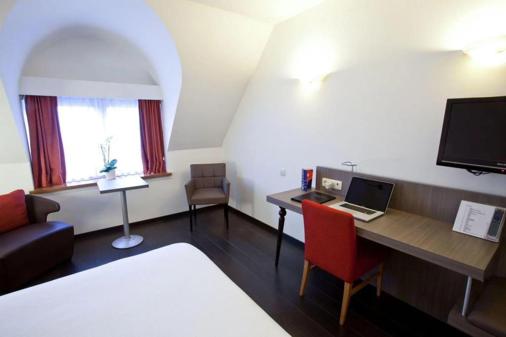 hotel image 37