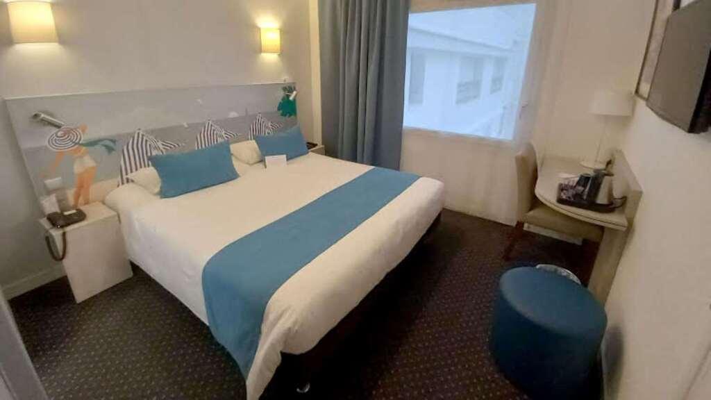 hotel image 13