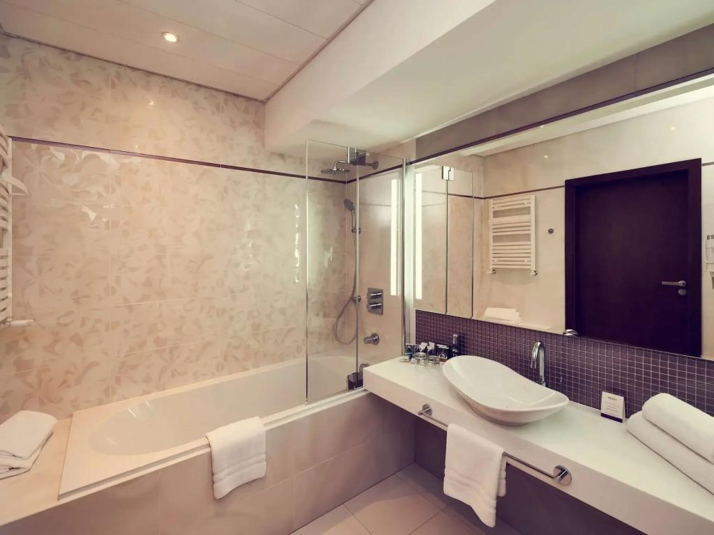hotel image 39