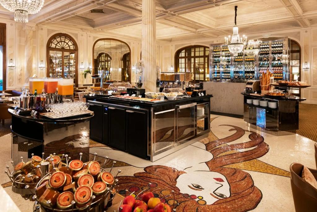 hotel image 16