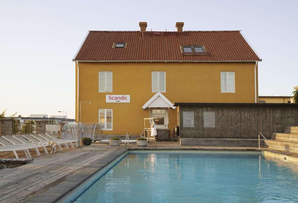 hotel