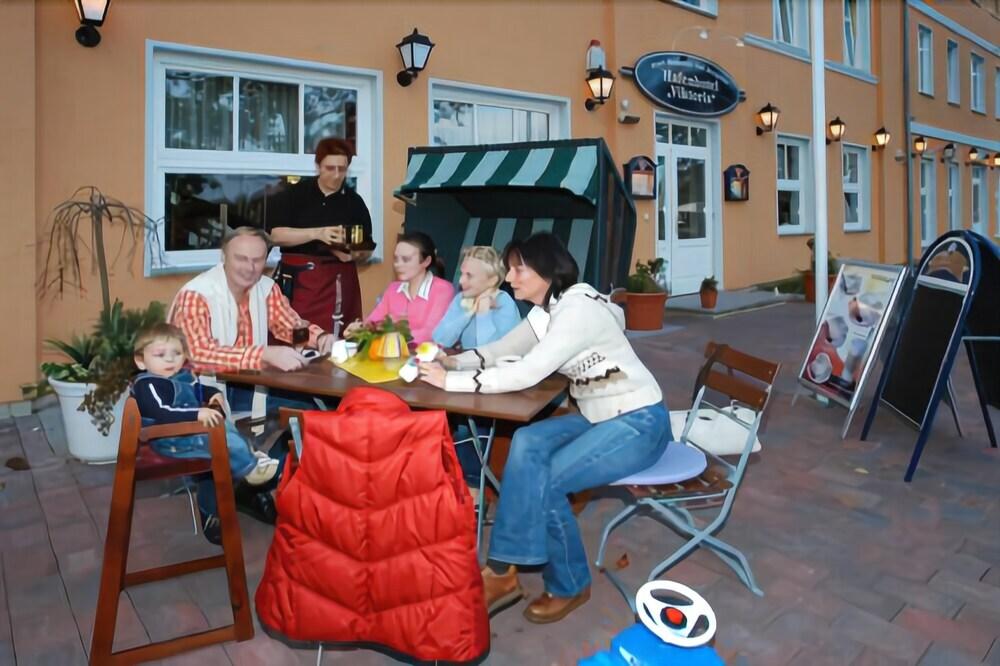 hotel image 10