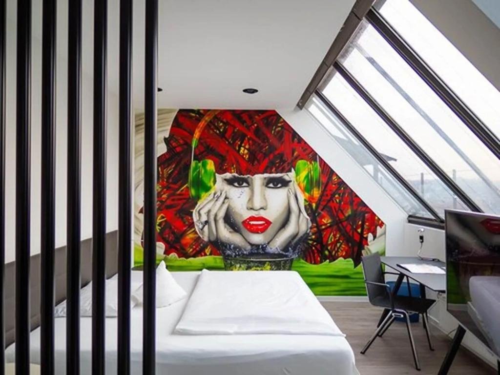 hotel image 13