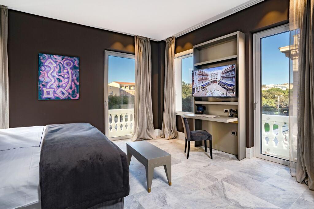 hotel image 11