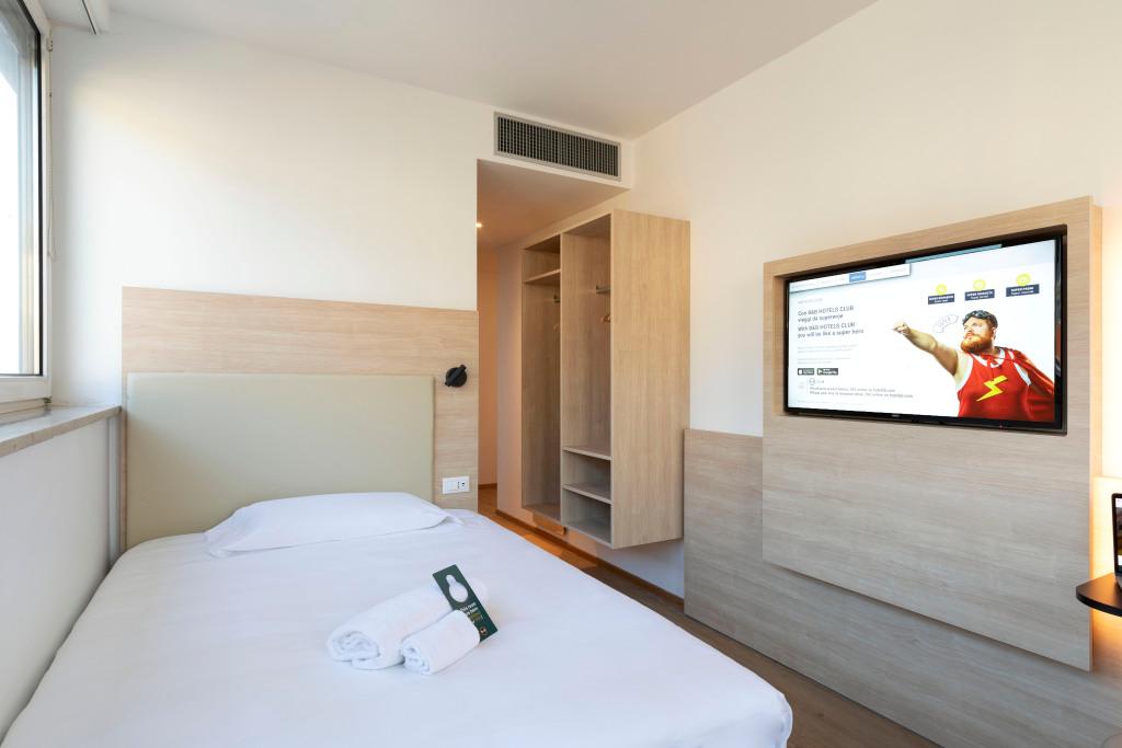 hotel image 13
