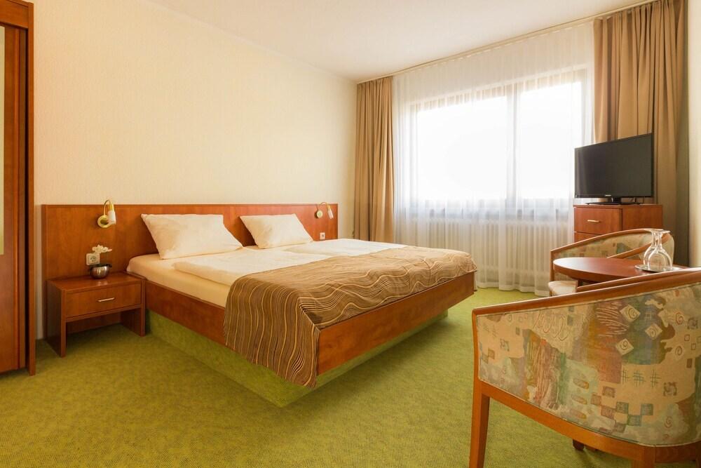 hotel image 12