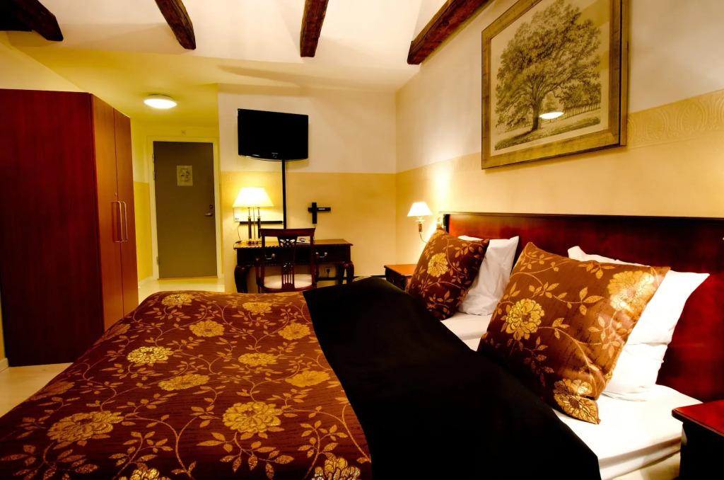 hotel image 10