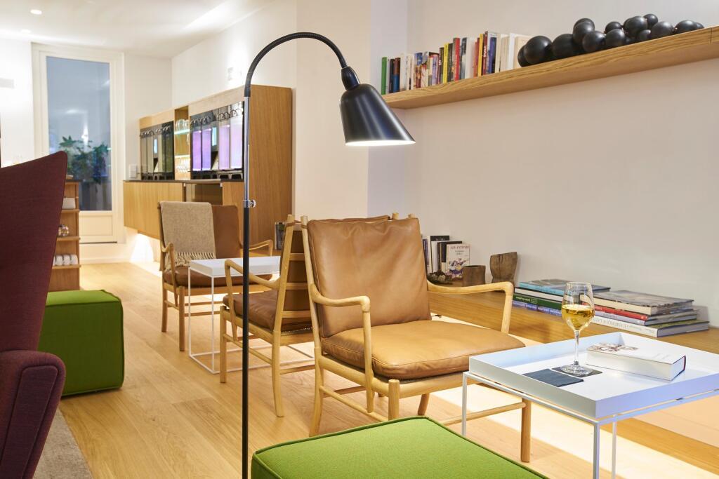 hotel image 10