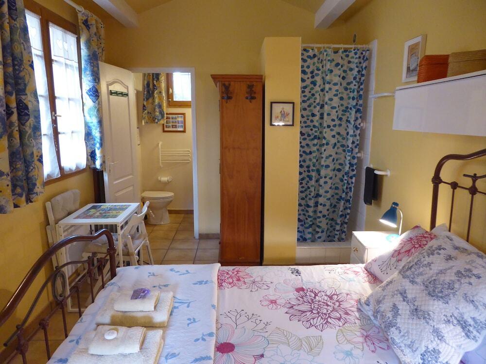 hotel image 13