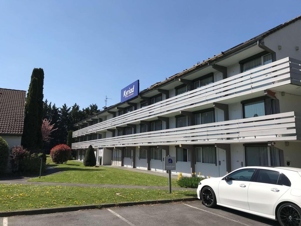hotel image 13