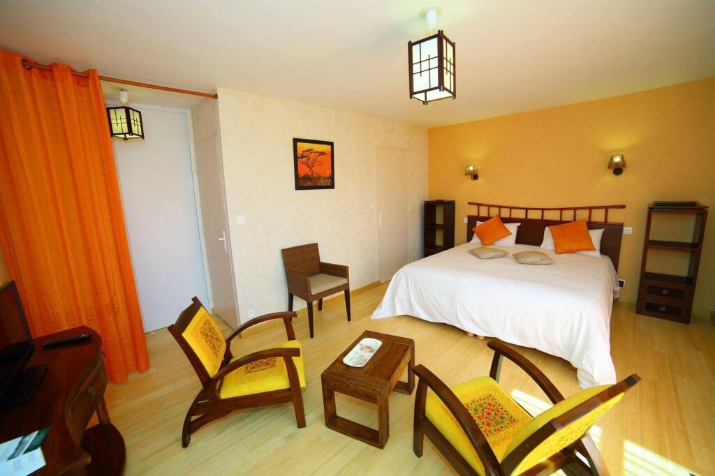 hotel image 13