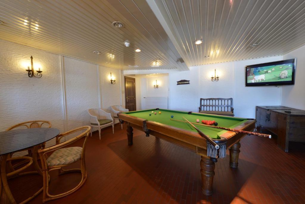 hotel image 9