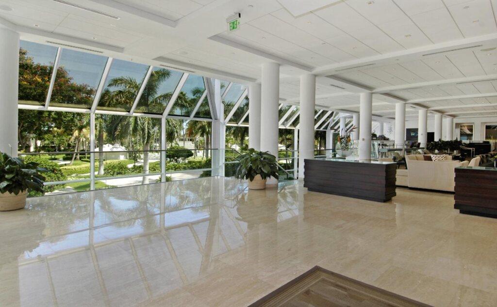 hotel image 13