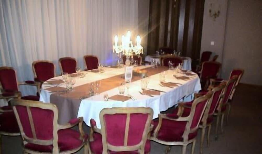 hotel image 12