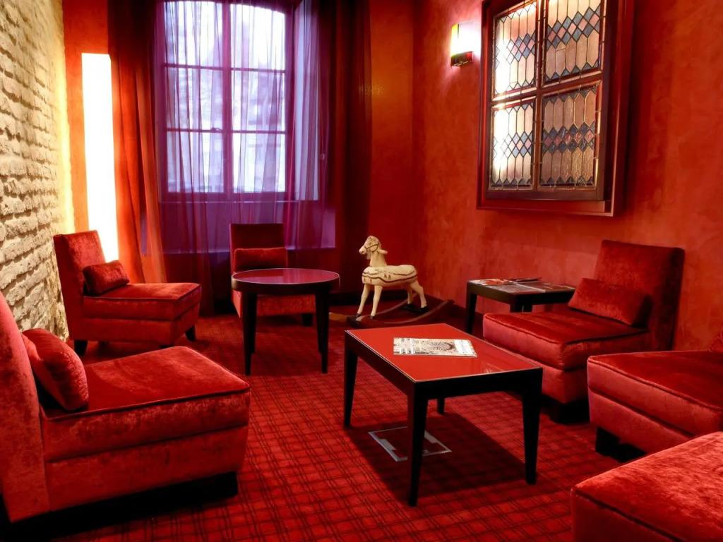 hotel image 9