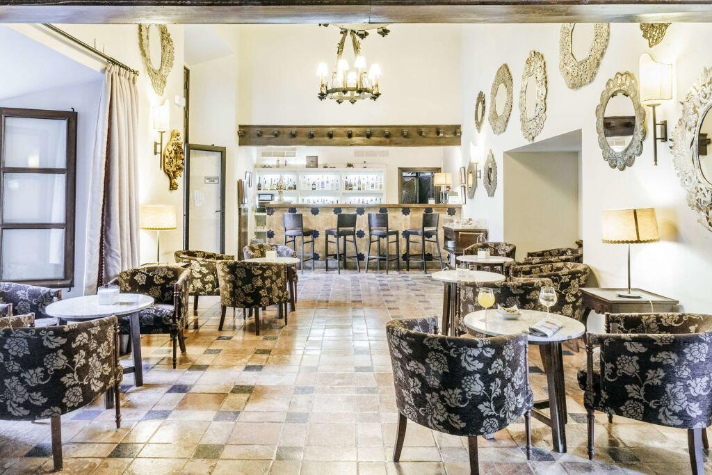 hotel image 23