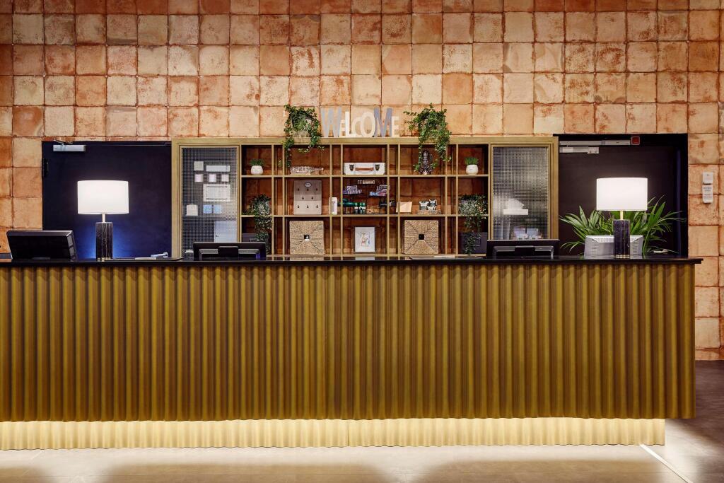 hotel image 9