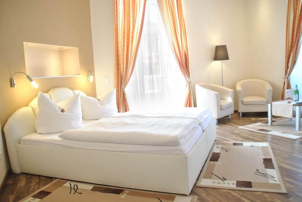 hotel image 13