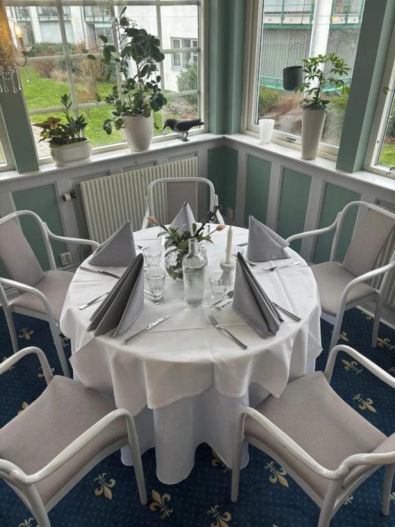 hotel image 8