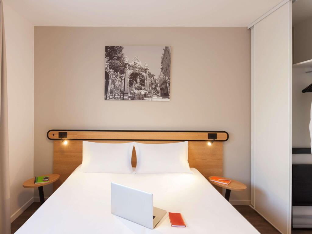 hotel image 32